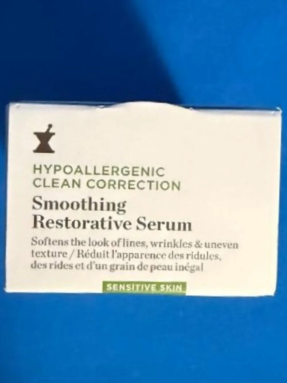 NEW PERRICONE MD SMOOTHING RESTORATIVE SERUM / HYPOALLERGENIC CLEAN CORRECTION